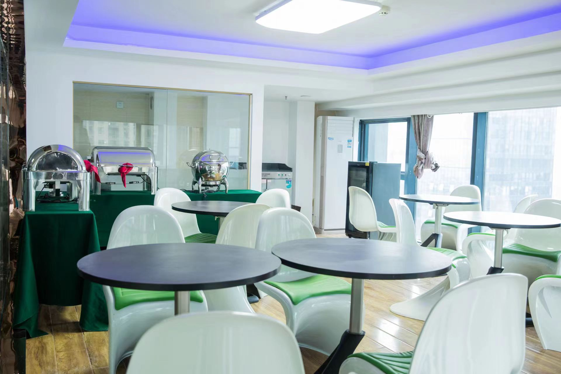 休闲区2.png 休闲区2.png